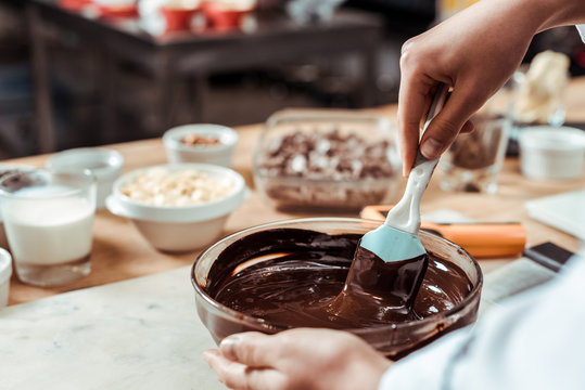 <strong>EVERYTHING</strong> <strong>YOU</strong> <strong>NEED</strong> TO <strong>KNOW</strong> <strong>ABOUT</strong> <strong>A GUIDE ON HOW TO BOOK AN ONLINE BAKING COURSE</strong>